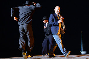 Стефано ди Баттиста выступает на Международном джазовом фестивале Koktebel Jazz Party в Коктебеле.
