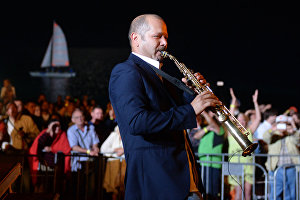 Стефано ди Баттиста выступает на Международном джазовом фестивале Koktebel Jazz Party в Коктебеле